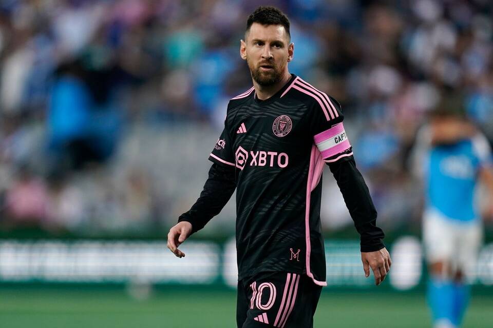 Lionel Messi Lionel Messi