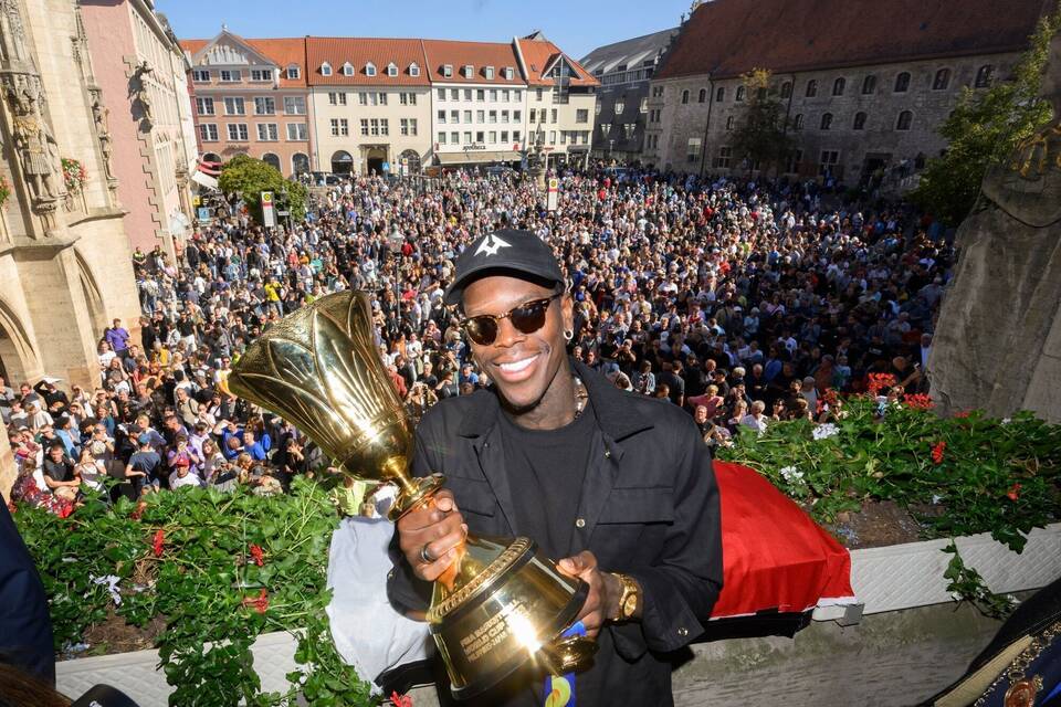 Dennis Schröder Dennis Schröder