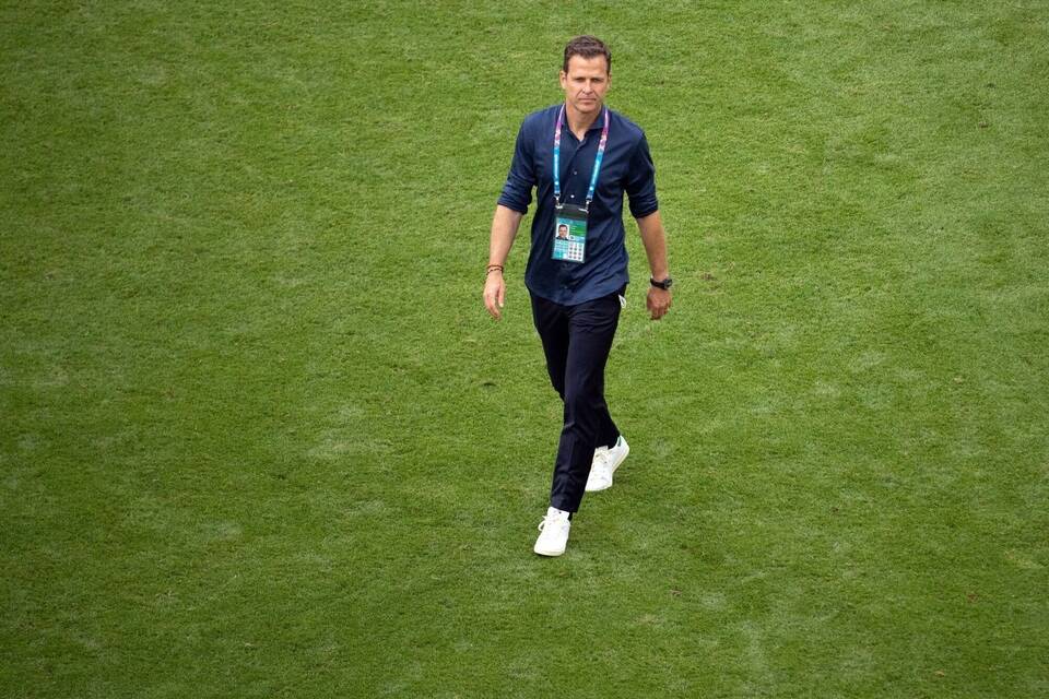 Oliver Bierhoff Oliver Bierhoff