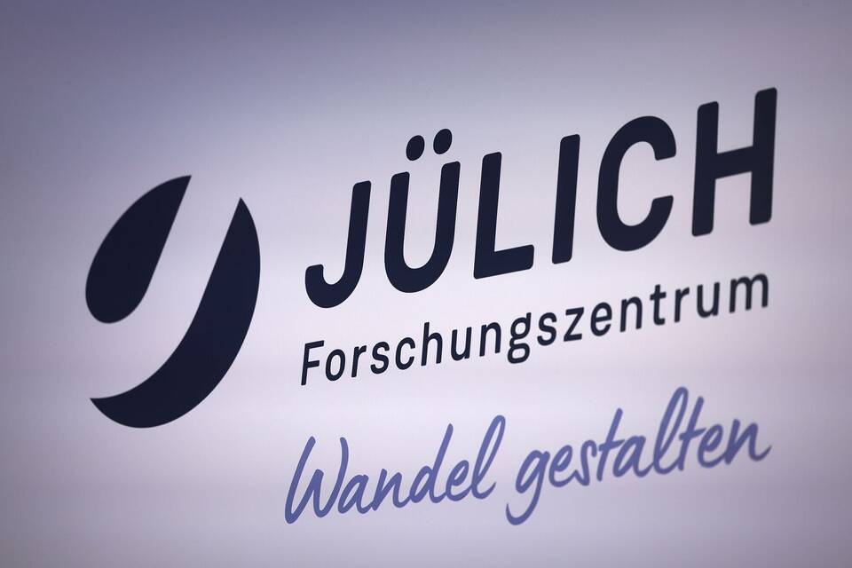 Forschungszentrum Jülich Forschungszentrum Jülich