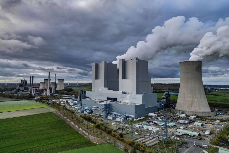 RWE-Braunkohlekraftwerk Neurath RWE-Braunkohlekraftwerk Neurath