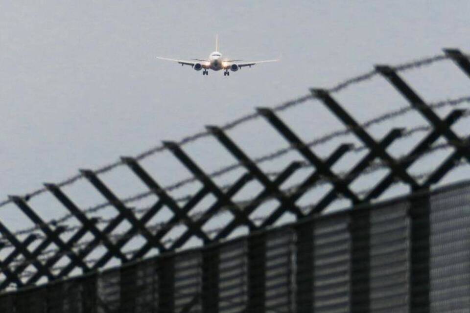 Hauptstadtflughafen BER Hauptstadtflughafen BER