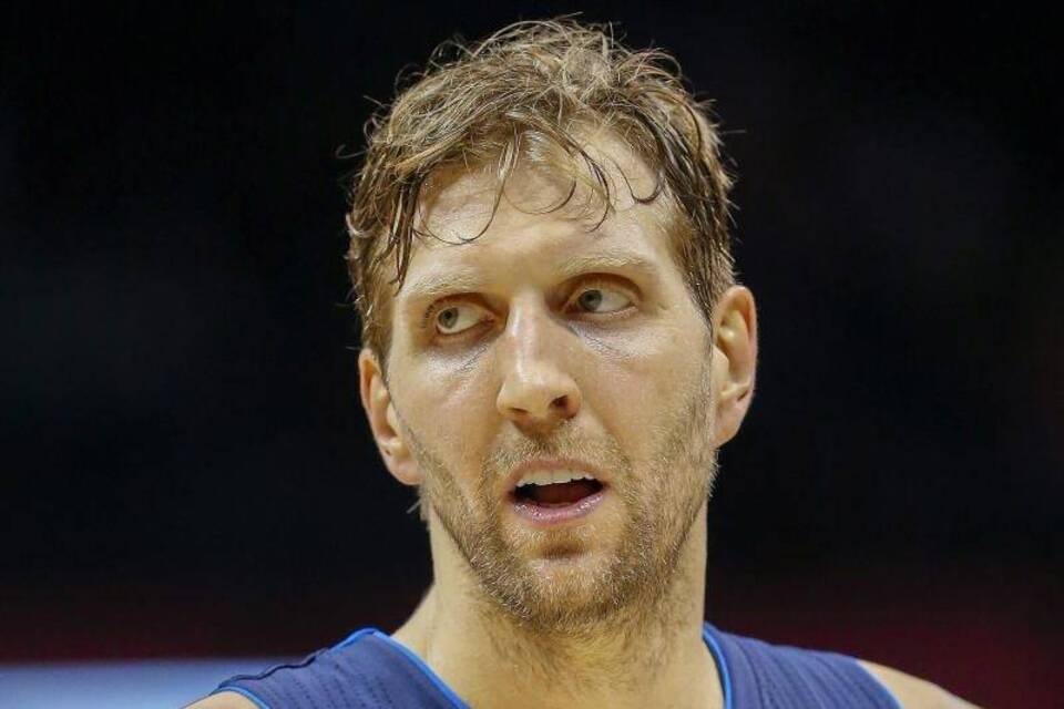 Dirk Nowitzki Dirk Nowitzki