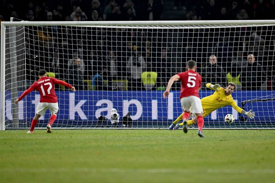 Kevin Trapp Kevin Trapp