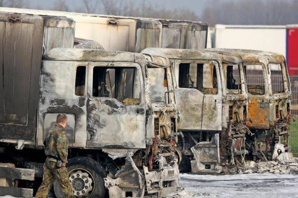 Brandanschlag auf Bundeswehr-Lastwagen