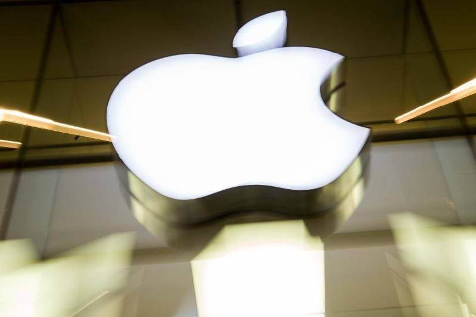Apple-Logo Apple-Logo