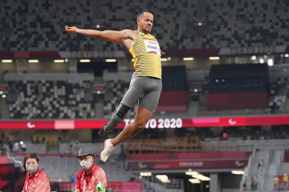Leon Schäfer