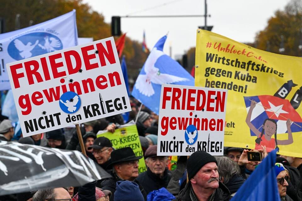 Friedensdemonstration in Berlin Friedensdemonstration in Berlin