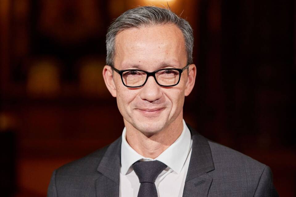 Falk Schnabel Falk Schnabel