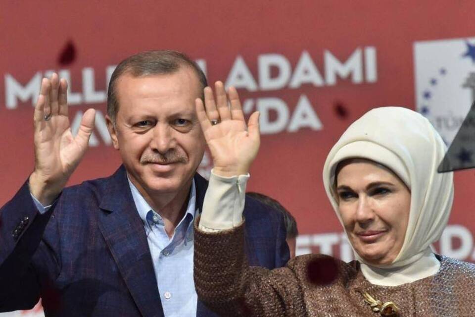Recep Tayyip Erdogan und seine Ehefrau Emine Recep Tayyip Erdogan und seine Ehefrau Emine