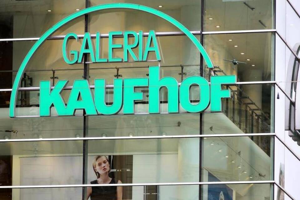 Kaufhof wird modernisiert Kaufhof wird modernisiert