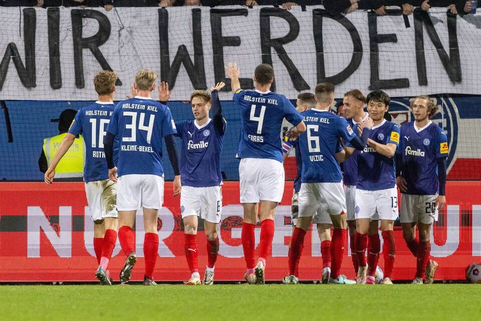 Holstein Kiel - Hannover 96 Holstein Kiel - Hannover 96