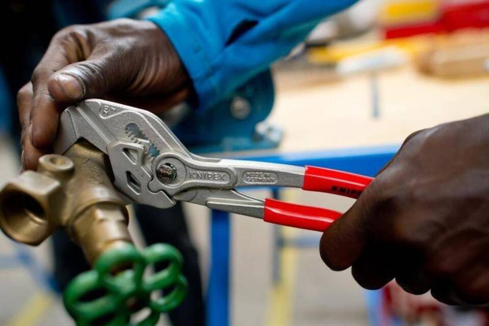 Arbeitsmarkt im Handwerk Arbeitsmarkt im Handwerk
