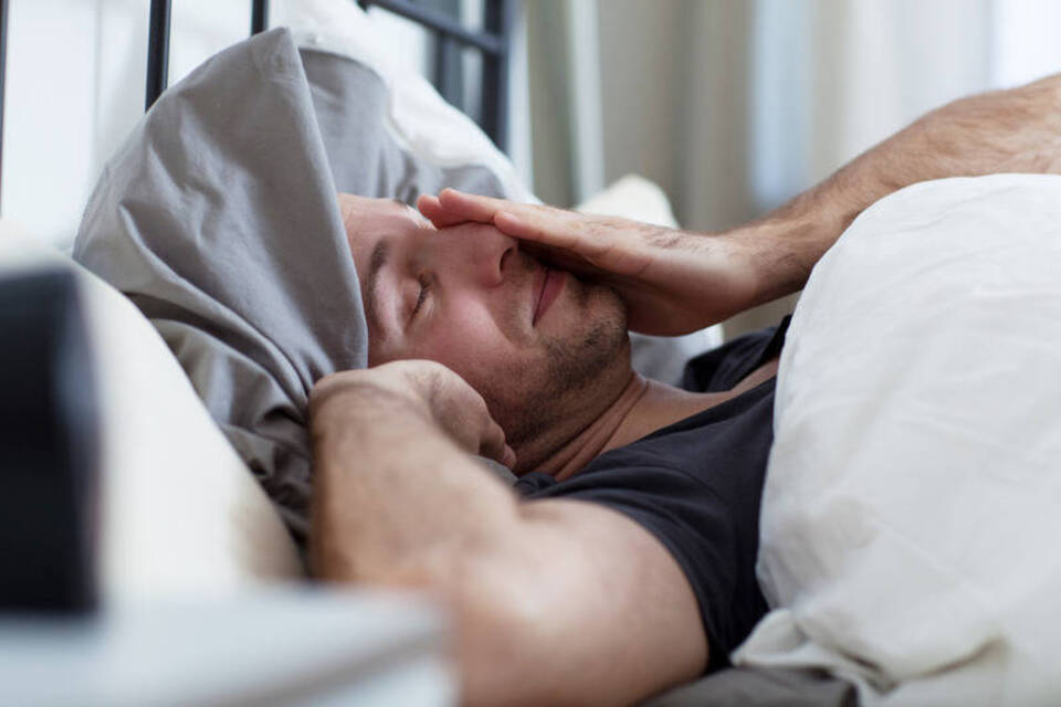 Umstellung auf Sommerzeit: Schlafrhythmus schrittweise ändern Umstellung auf Sommerzeit: Schlafrhythmus schrittweise ändern