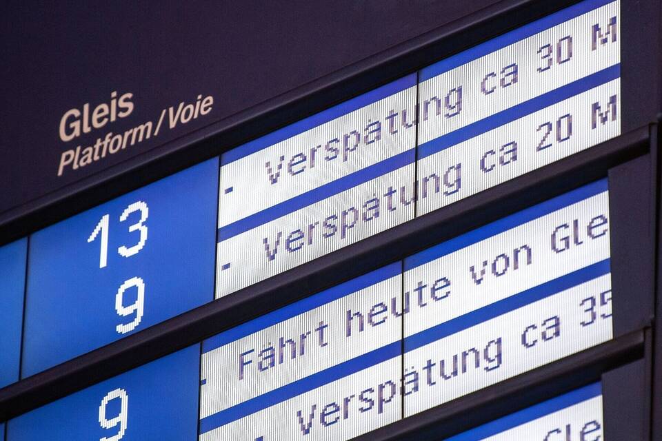 Verpätungen bei der Bahn Verpätungen bei der Bahn