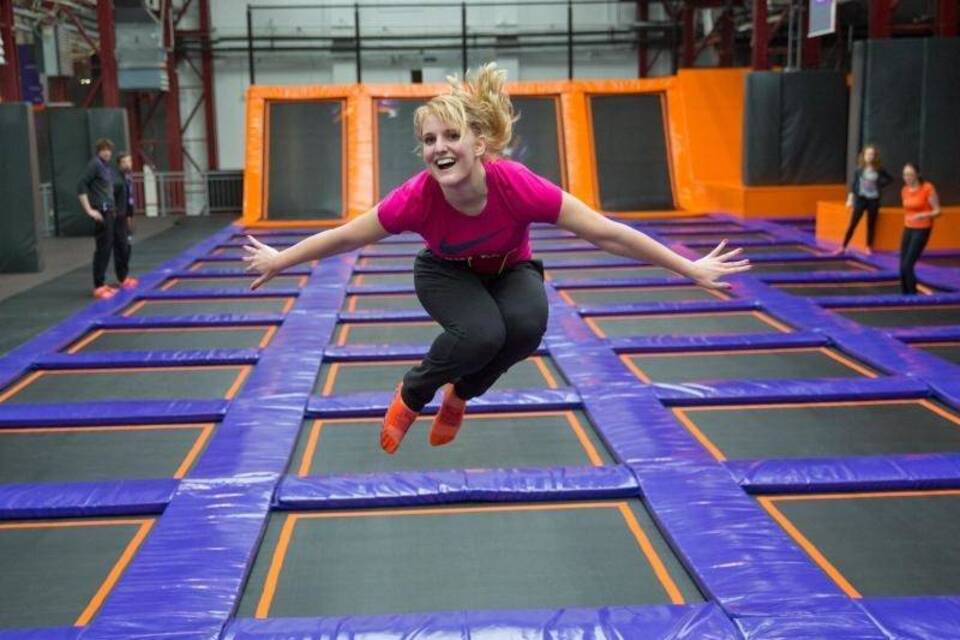 Trampolinspringen für Erwachsene Trampolinspringen für Erwachsene