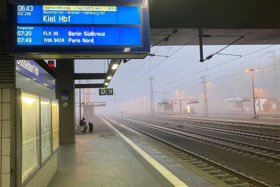 Gleise am Düsseldorfer Hauptbahnhof Gleise am Düsseldorfer Hauptbahnhof