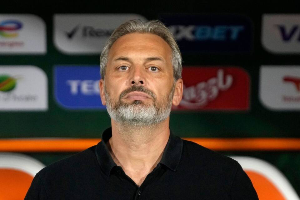Sebastien Desabre Sebastien Desabre