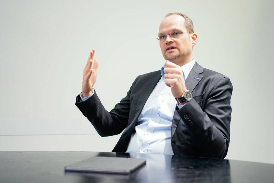 Dirk Elvermann Dirk Elvermann