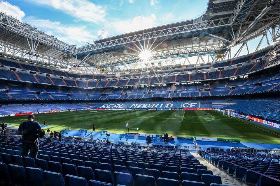 Estadio Santiago Bernabéu Estadio Santiago Bernabéu