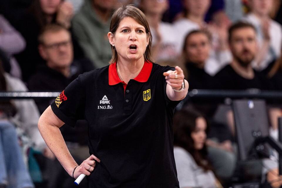 Lisa Thomaidis
