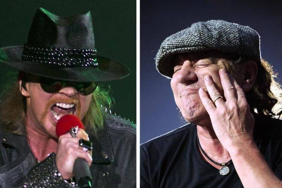 Axl Rose - Brian Johnson Axl Rose - Brian Johnson