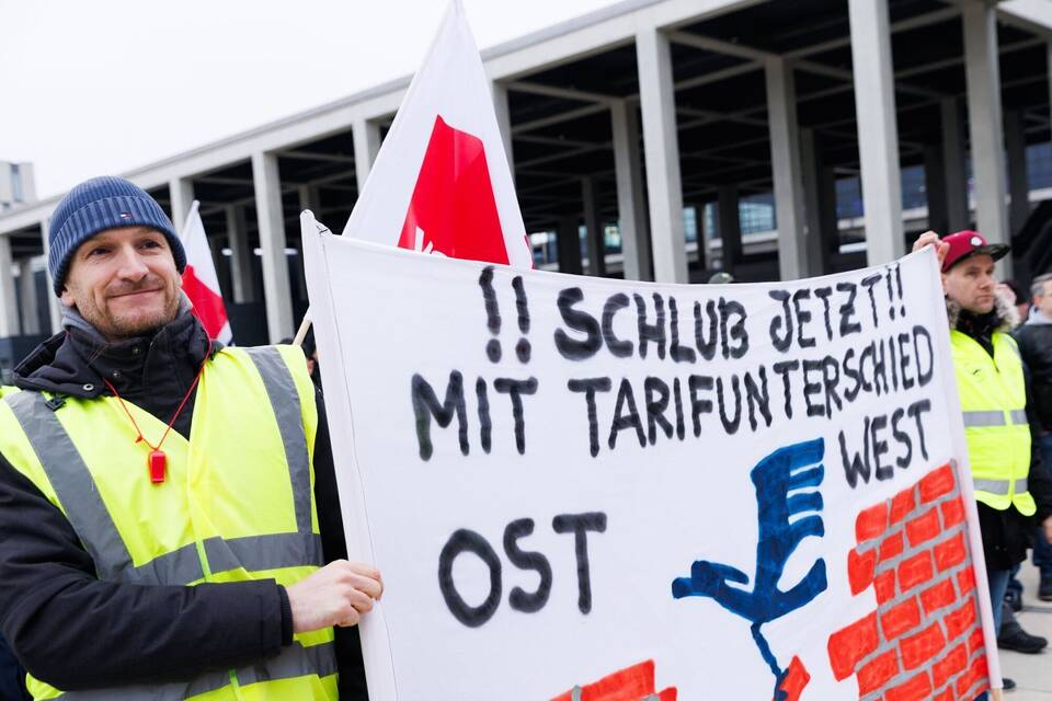 Warnstreik beim Lufthansa-Bodenpersonal