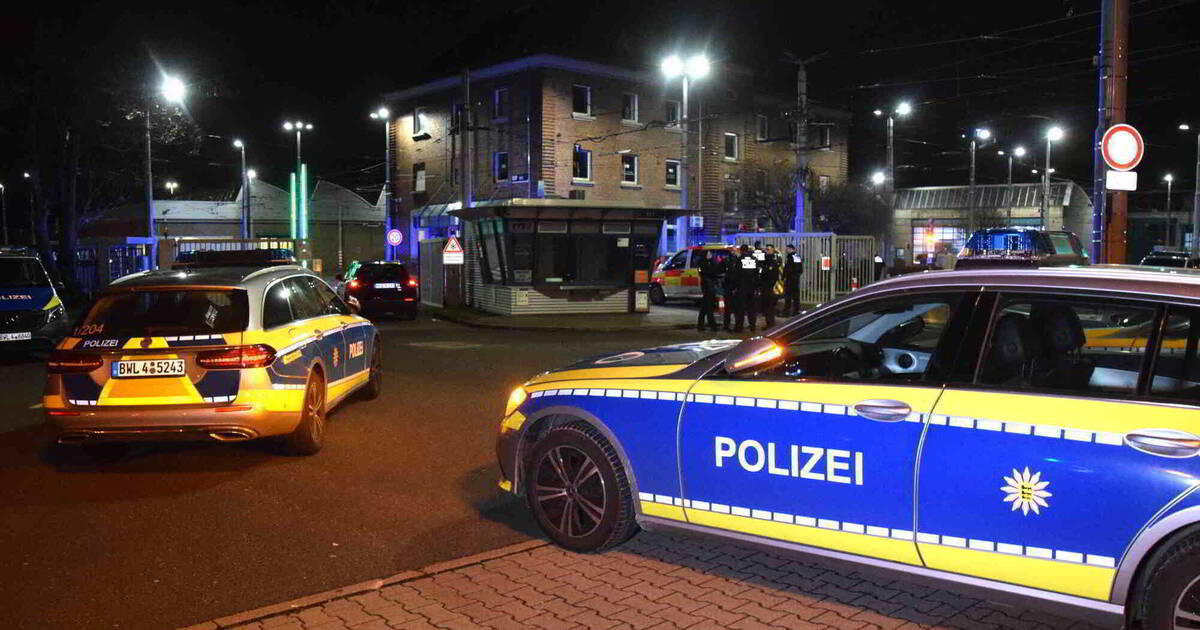 RNVDepot Mannheim War der Großeinsatz in der Straßenbahn ein Fall von