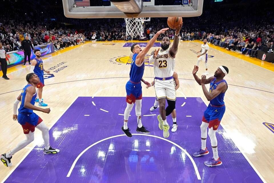 LeBron James LeBron James