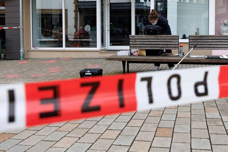 Nach Schüssen in Bielefeld - 38 Jahre alter Mann tot Nach Schüssen in Bielefeld - 38 Jahre alter Mann tot