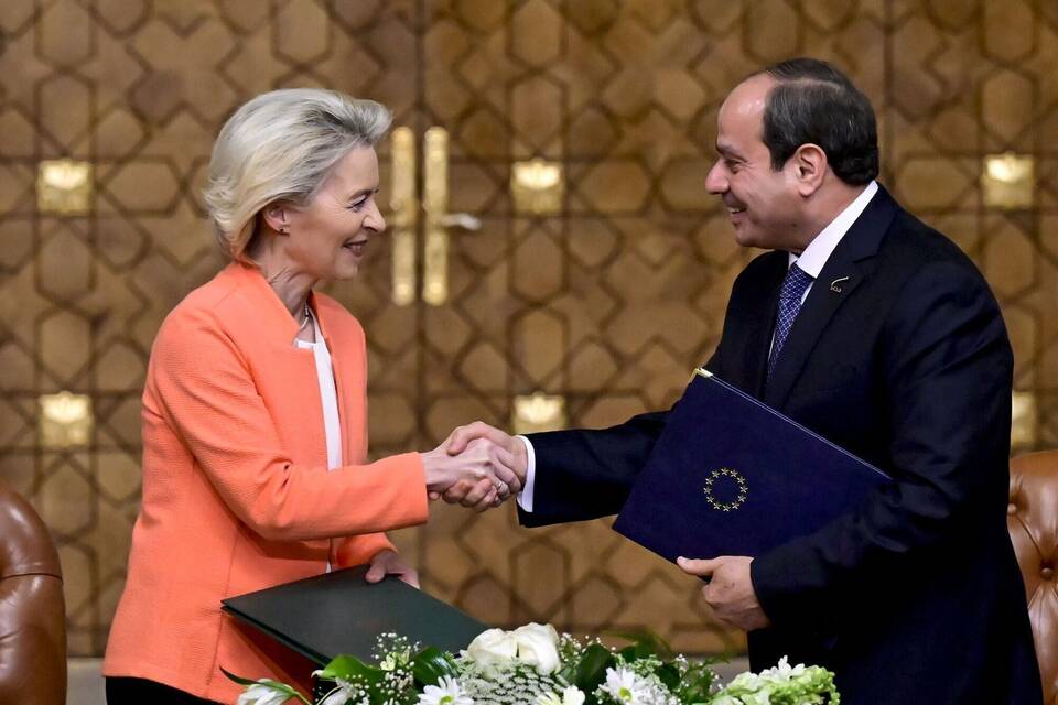 Ursula von der Leyen und Abdel Fattah al-Sisi Ursula von der Leyen und Abdel Fattah al-Sisi