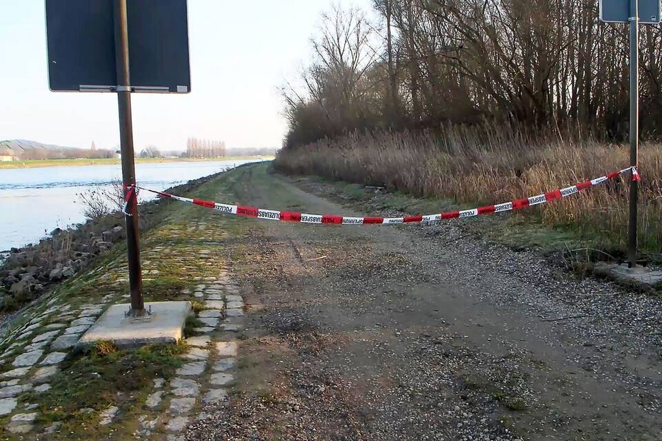 Rheindamm Rheindamm