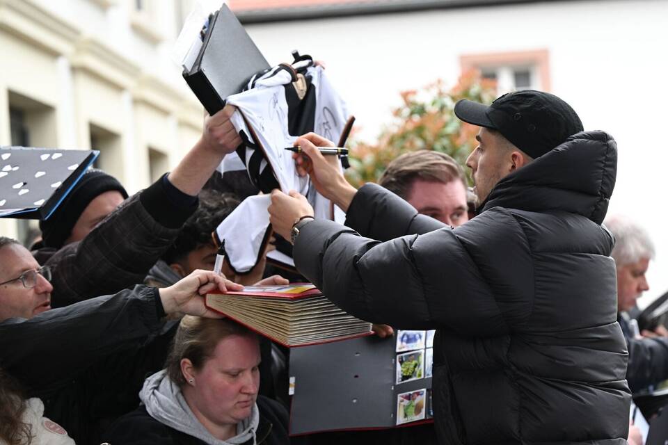 Fußball-Nationalmannschaft - Ankunft