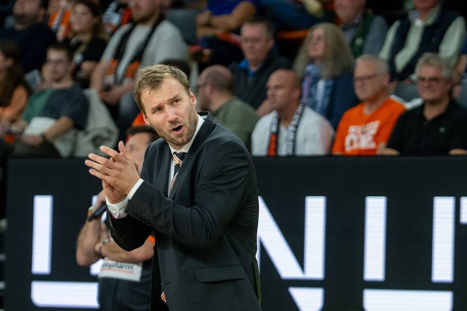 Anton Gavel Anton Gavel