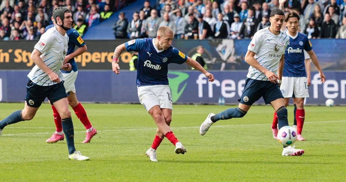 2. Liga: Holstein Kiel souverän – 2:0 gegen Hansa Rostock