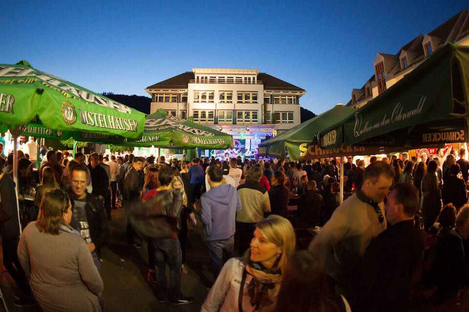 Eberbacher Frühlingsfest 2016 mit weitgehend friedlichem Verlauf