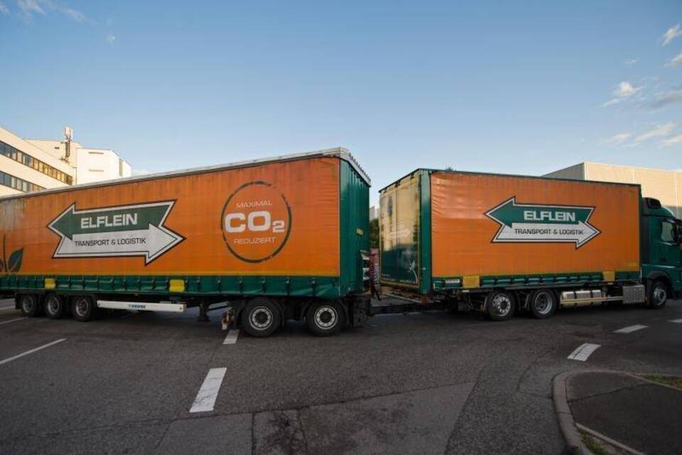 Lang-Lkw Lang-Lkw