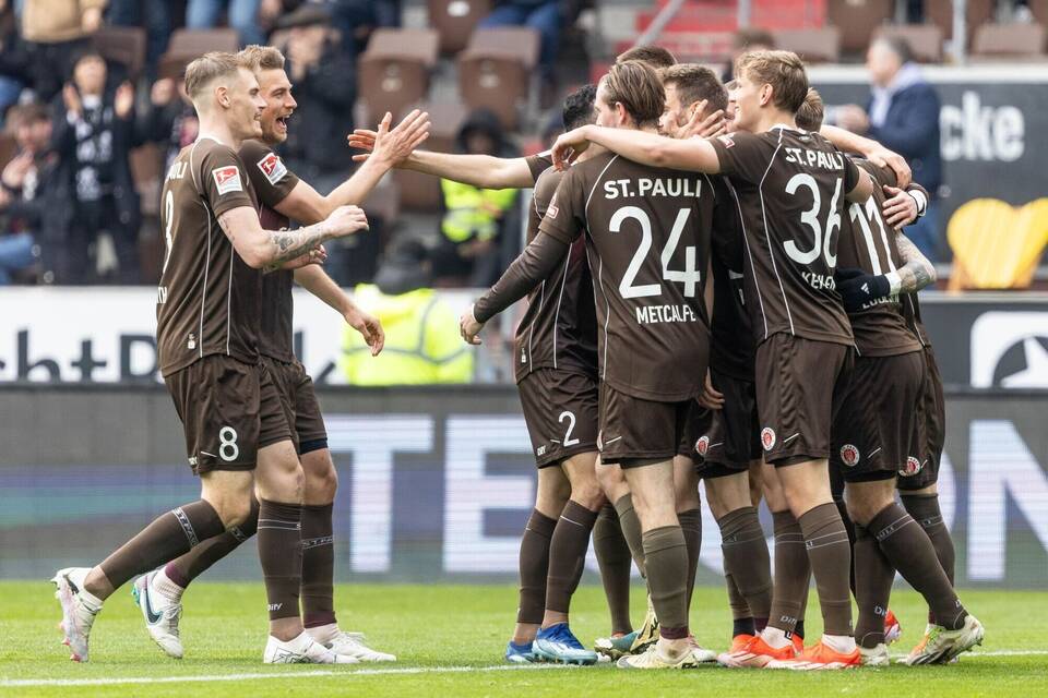 FC St. Pauli - SC Paderborn FC St. Pauli - SC Paderborn