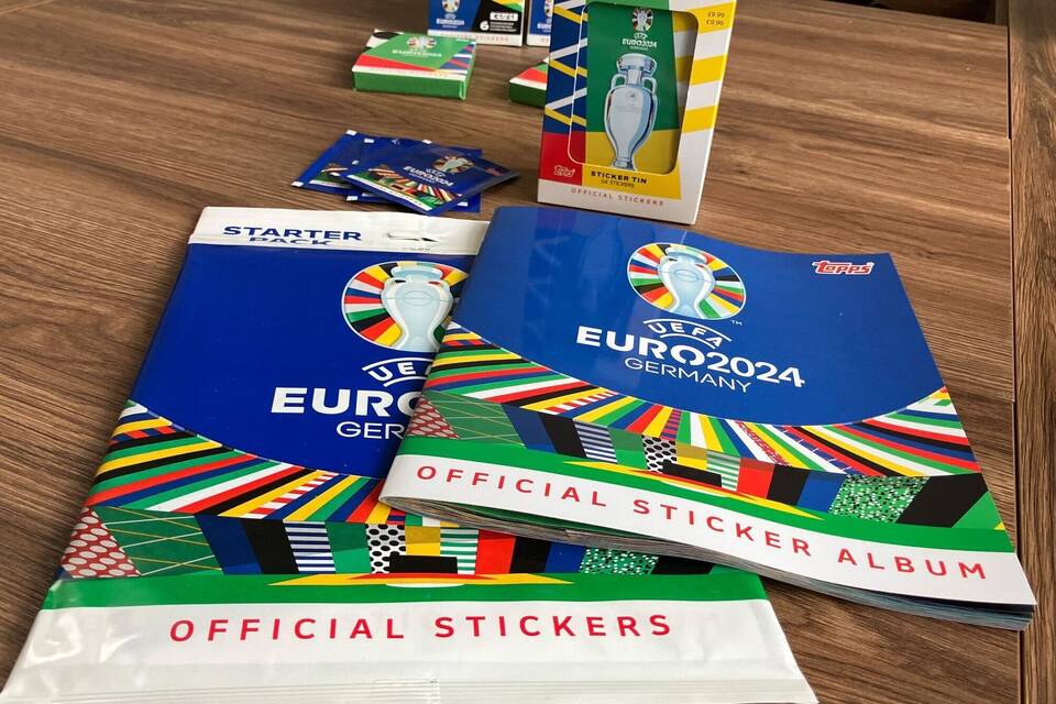 Topps-Sammelalbum zur EM 2024