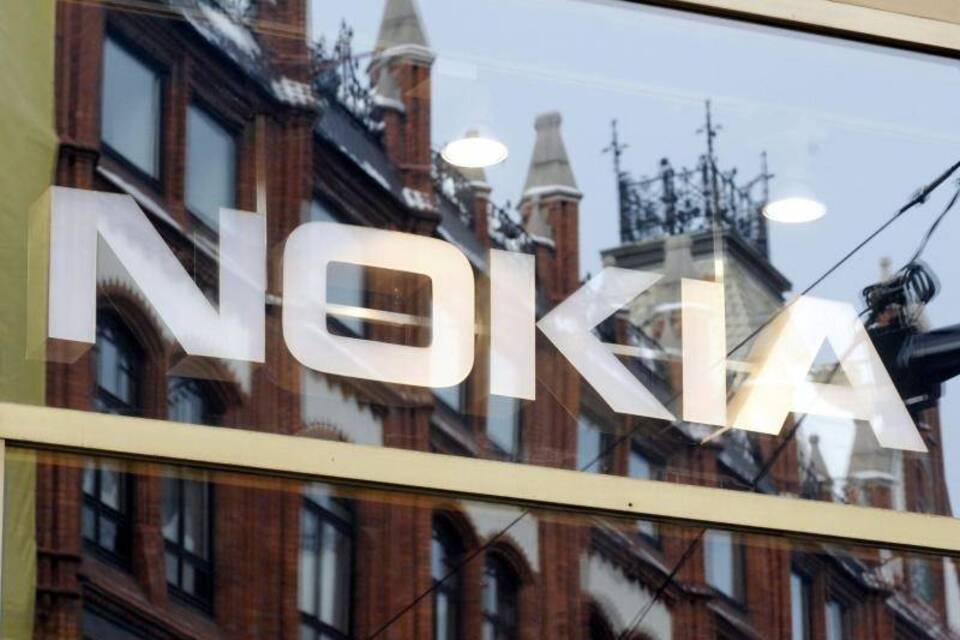 Nokia schreibt rote Zahlen Nokia schreibt rote Zahlen