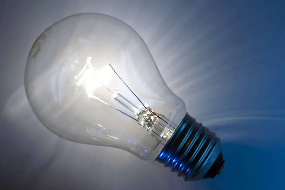 Und es wird wieder Licht Und es wird wieder Licht
