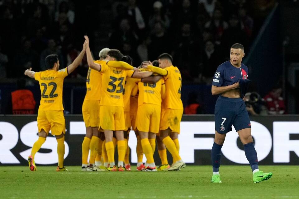 Paris Saint-Germain - FC Barcelona Paris Saint-Germain - FC Barcelona