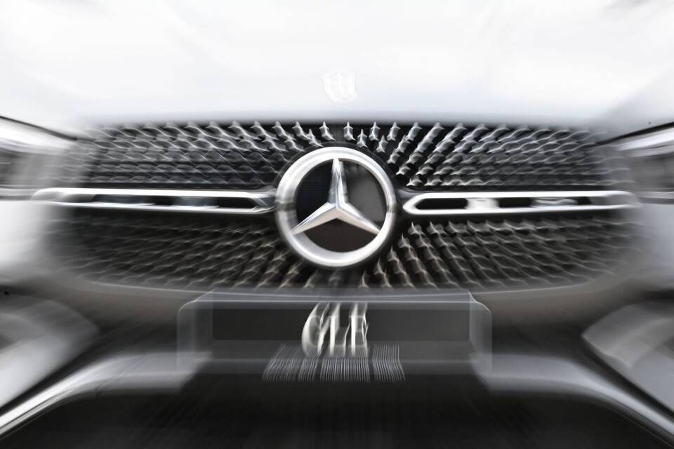 Mercedes-Benz Mercedes-Benz