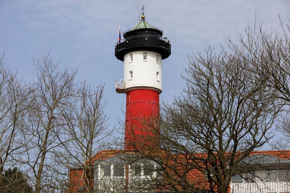 Blick auf den alten Leuchtturm Wangerooge Blick auf den alten Leuchtturm Wangerooge