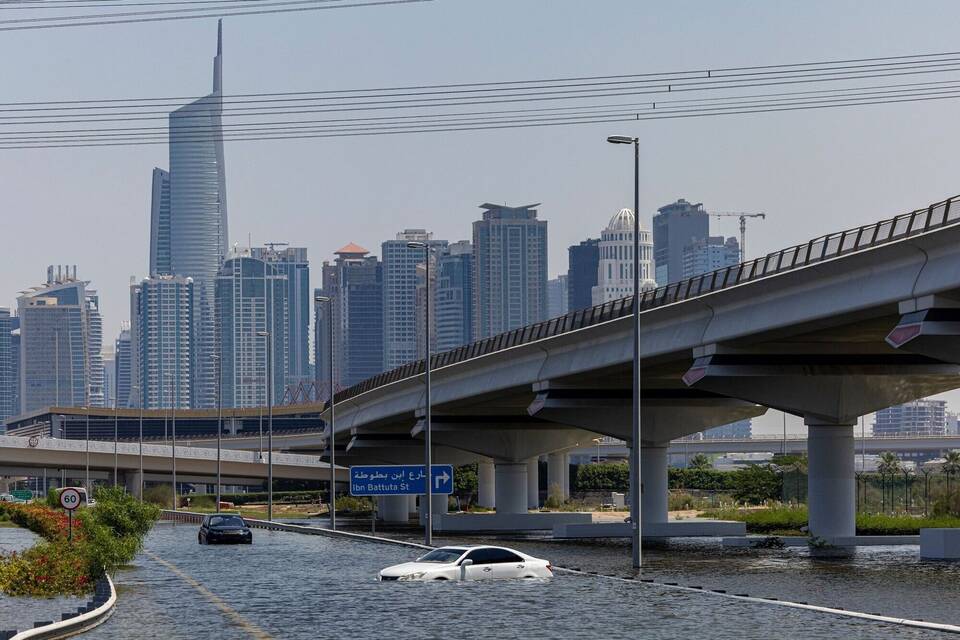 Überschwemmungen in Dubai Überschwemmungen in Dubai