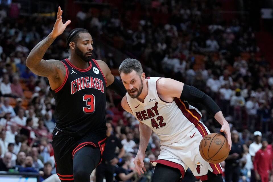 Miami Heat - Chicago Bulls Miami Heat - Chicago Bulls