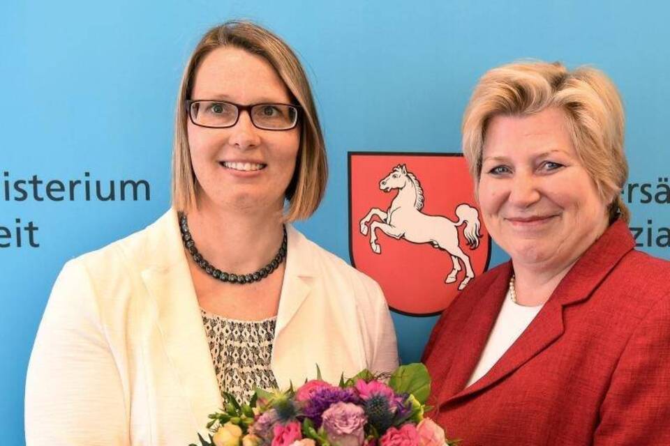 Stadtmitarbeiterin deckt Millionenbetrug auf Stadtmitarbeiterin deckt Millionenbetrug auf