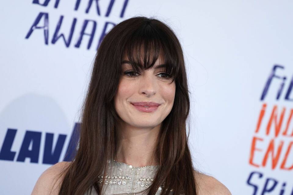 Anne Hathaway Anne Hathaway