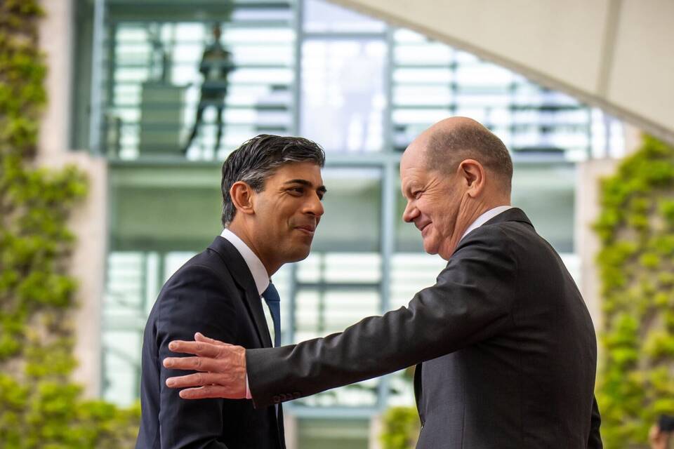 Olaf Scholz + Rishi Sunak Olaf Scholz + Rishi Sunak