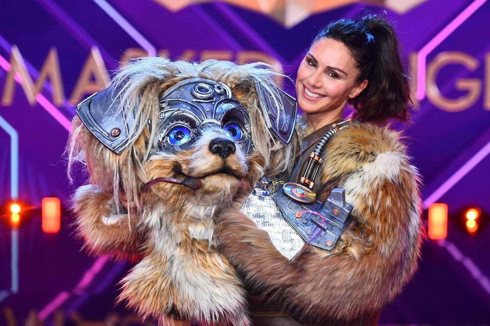 Nazan Eckes als «Robodog» Nazan Eckes als «Robodog»